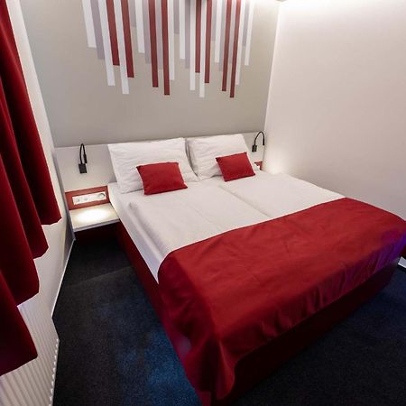 Hotel Villa Eden Jihlava Εξωτερικό φωτογραφία
