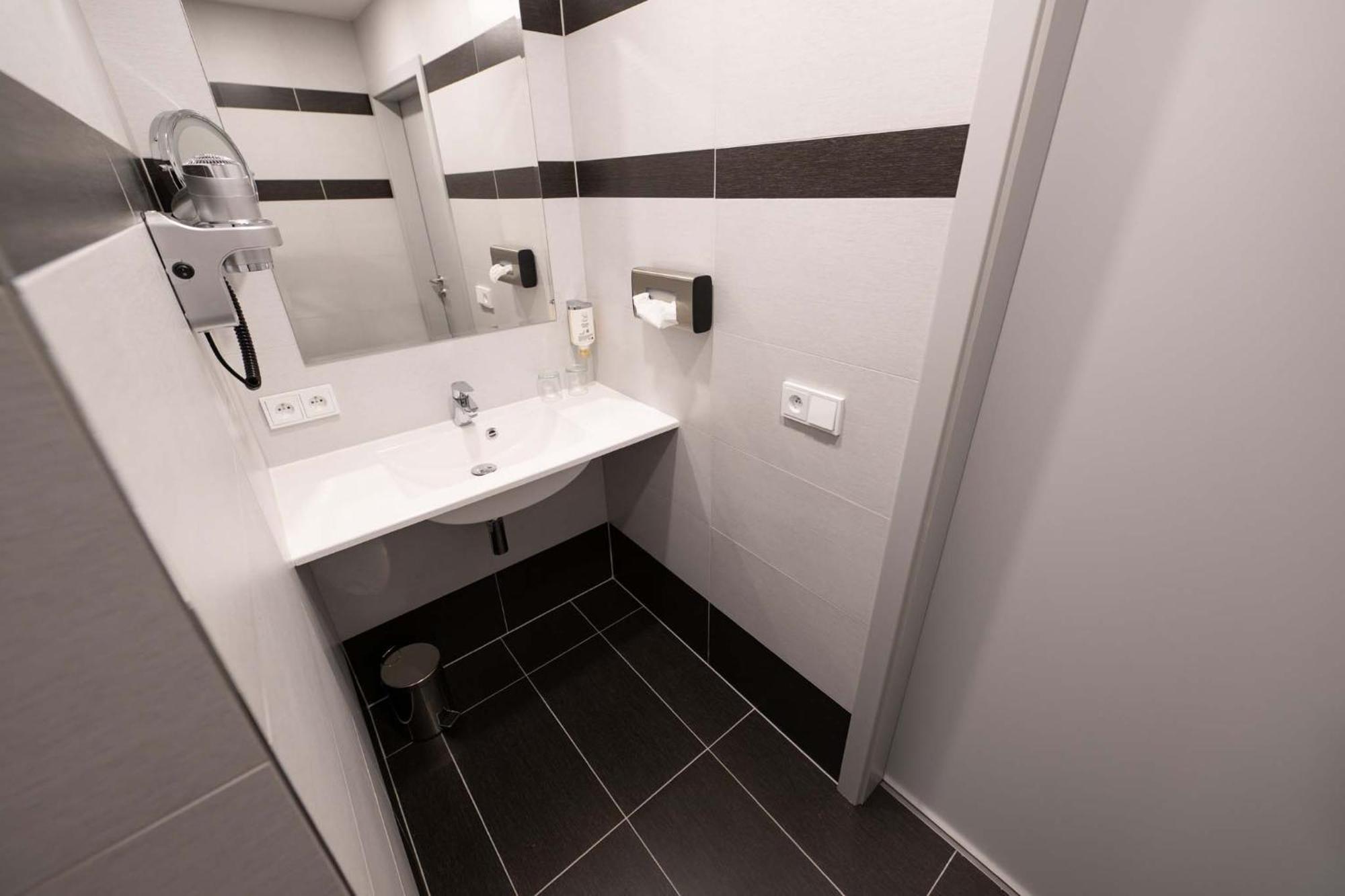 Hotel Villa Eden Jihlava Εξωτερικό φωτογραφία
