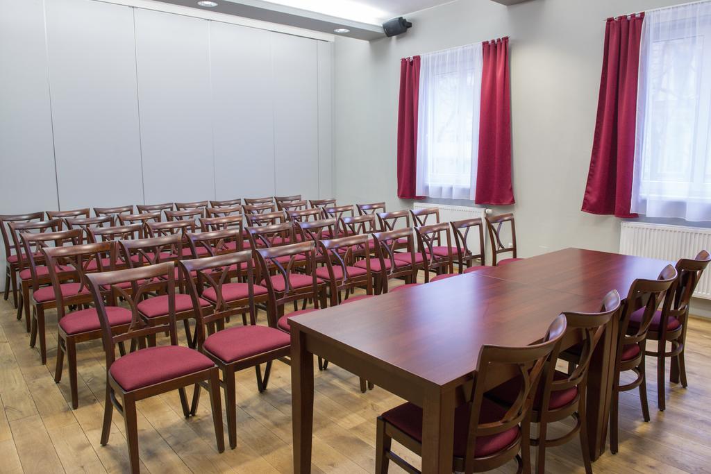 Hotel Villa Eden Jihlava Εξωτερικό φωτογραφία
